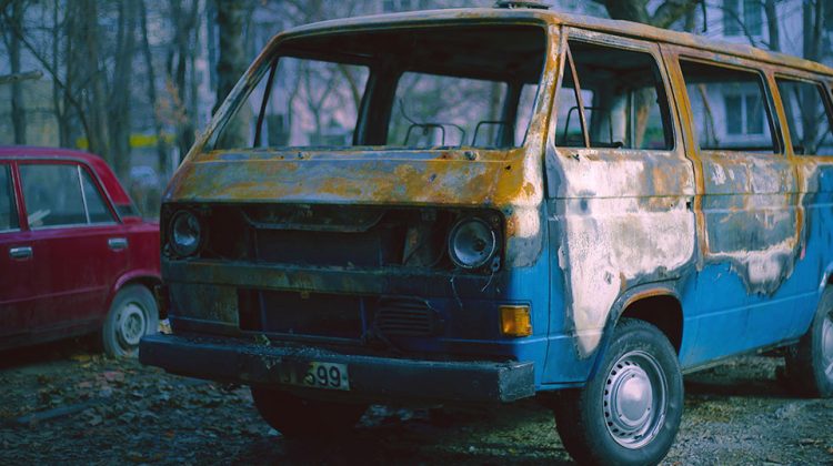 It’s Potential to Earn Cash Off Your Outdated and Damaged Automobile: Right here’s How